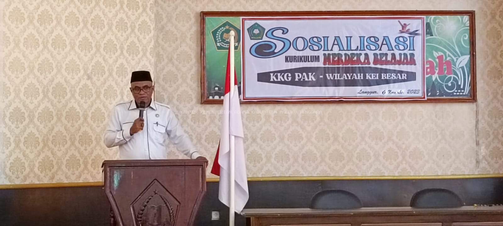 Buka Kegiatan Sosialisasi Kurikulum Merdeka Belajar, Kasubbag TU Ingatkan Guru PAk Untuk Tingkatkan Kompetensi