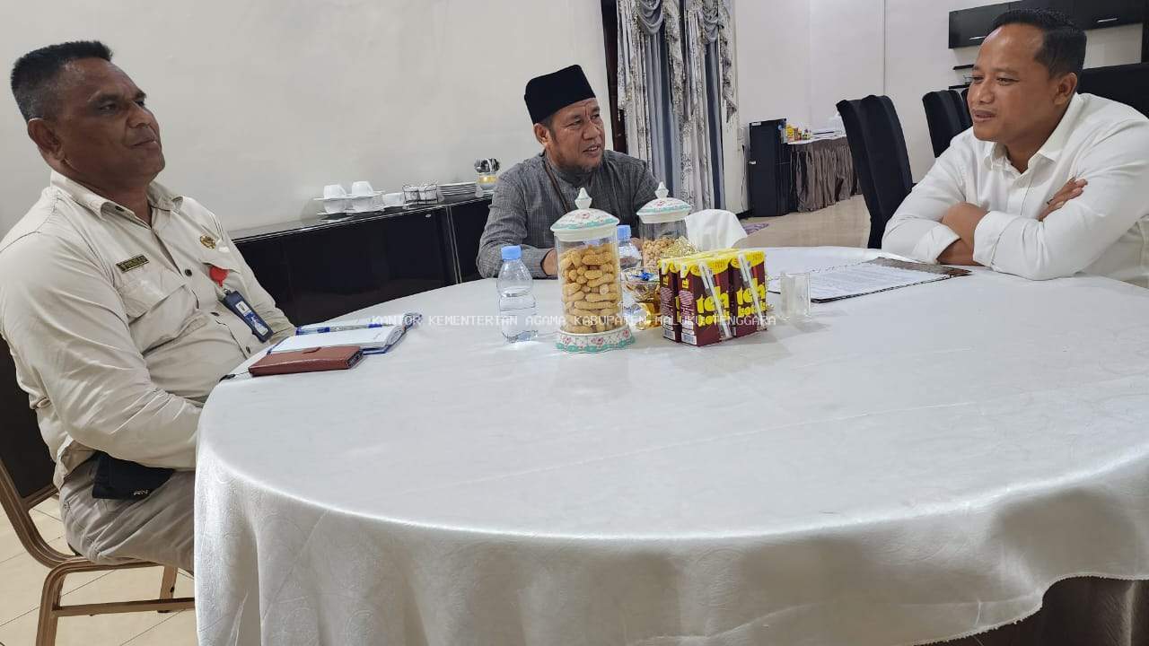 Pertemuan Kakan Kemenag Dengan Pj. Bupati, Bahas Upaya Bersama Atasi Berbagai Masalah di Maluku Tenggara