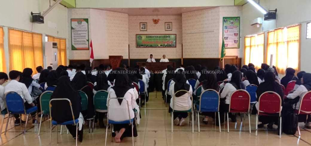 Seksi Pendidikan Islam Kemenag Malra Gelar Kegiatan Pembinaan dan Evaluasi Kinerja Madrasah