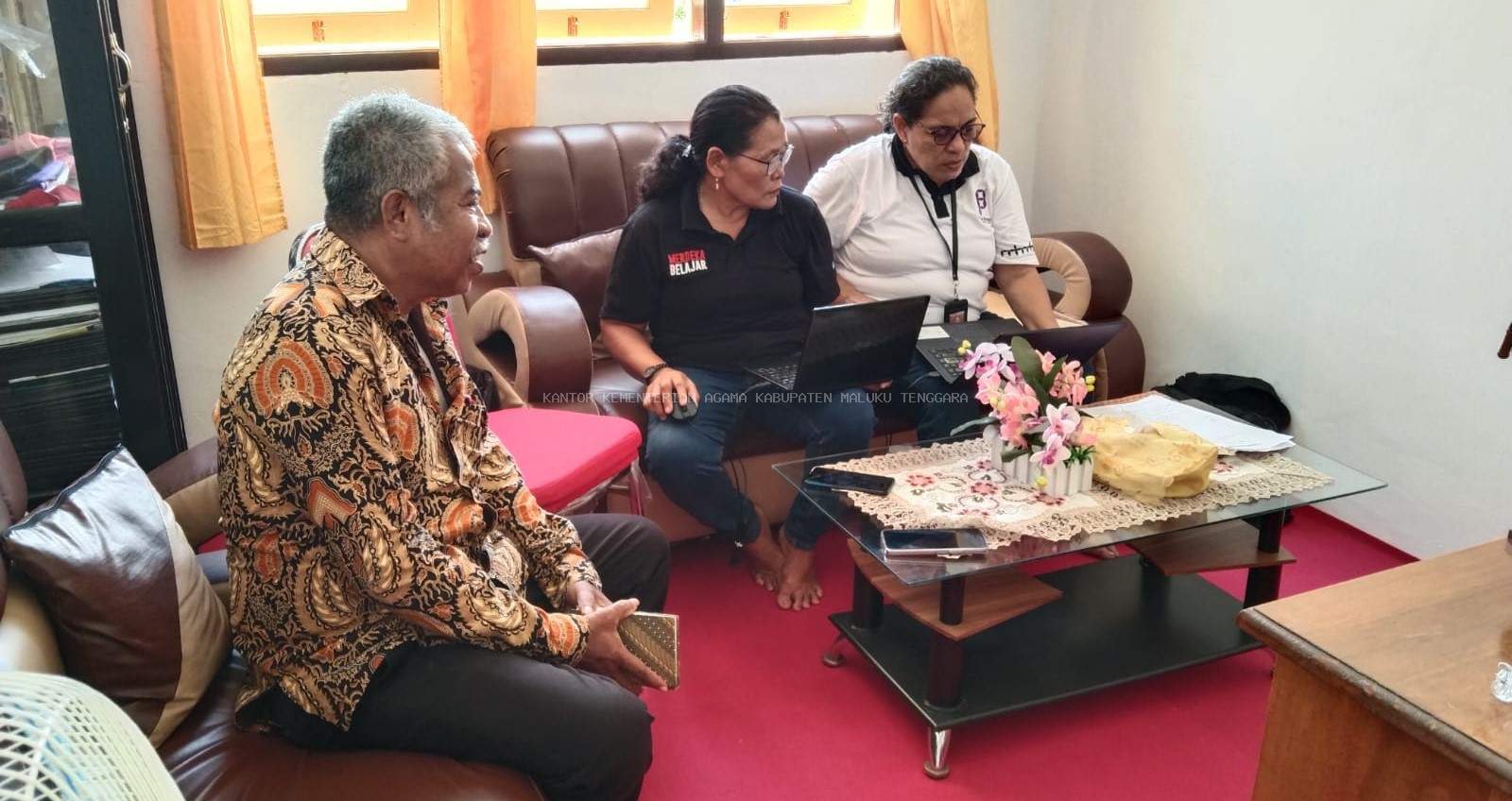 Pengawas Kristen Kankemenag Maluku Tenggara Gelar Kunjungan Kerja Intensif, Dukung Peningkatan Kinerja Guru PAK melalui Perbaikan SKP E-Kinerja