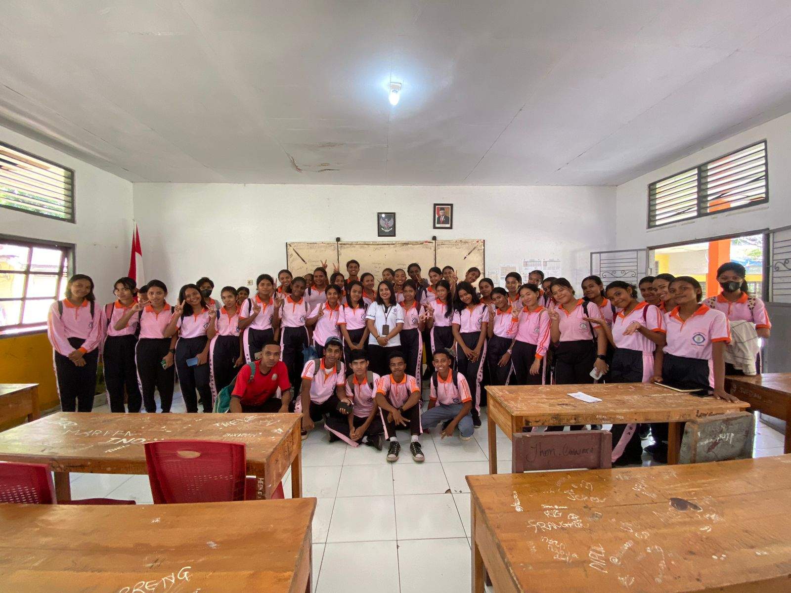 Penyuluhan Rutin Penyuluh Agama Kristen di SMAN 2 Maluku Tenggara