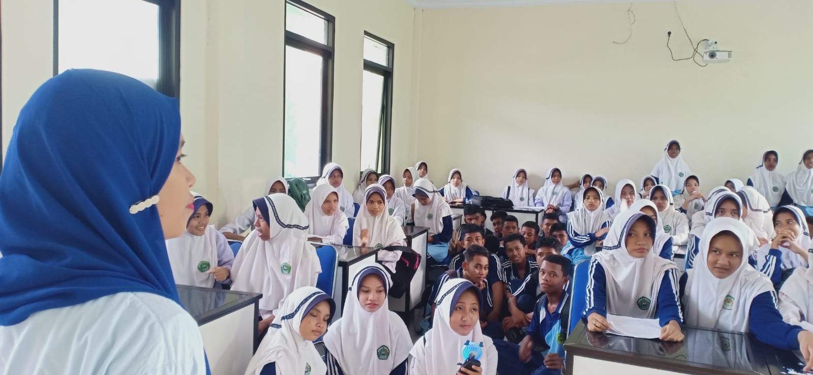 Jelang Tahun Ajaran Baru, Panitia Penerimaan Peserta Didik Baru (PPDB) MAN Maluku Tenggara Sosialisasi di MTsN 1 Maluku Tenggara