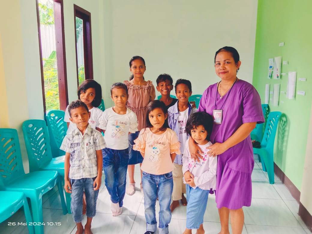 Penyuluh Agama Kristen Ajak Anak-Anak Di Lingkungan Gereja Injil Seutuh Internasional Langgur Sikapi Pencemaran Lingkungan Dan Reboisasi