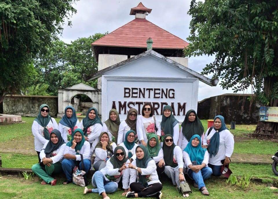 Dharma Wanita Persatuan Kemenag Kabupaten Maluku Tenggara Gelar Tour dan Silaturahmi Maluku 