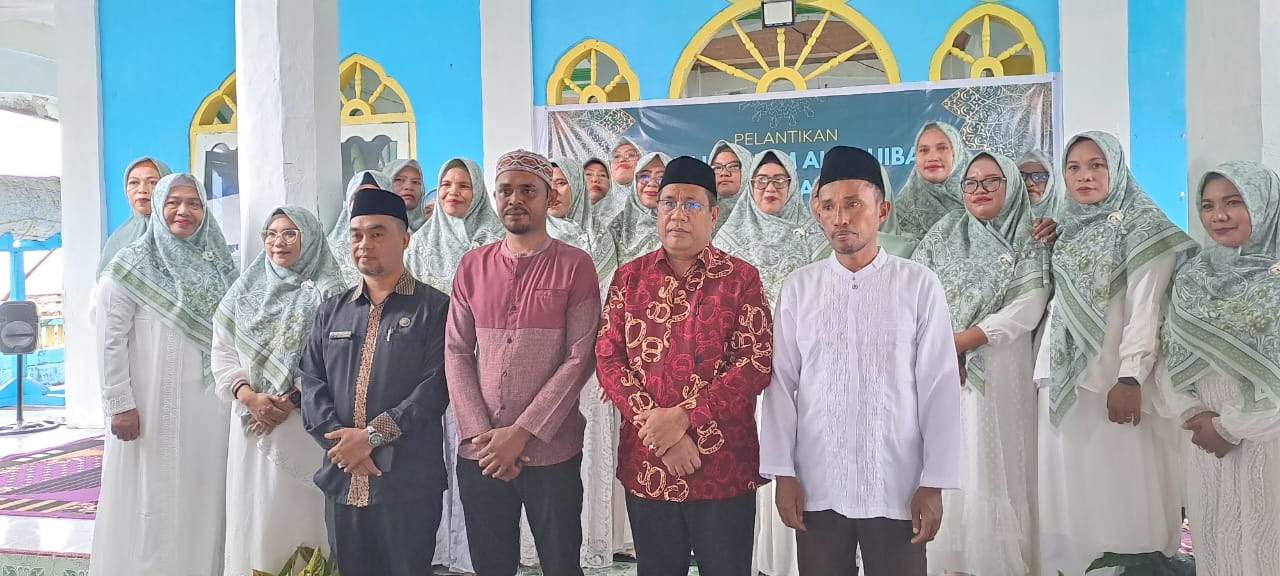 Lantik Majelis Taklim Al Mujibah di Ohoi Selayar, Kakan Kemenag Malra Ajak Jaga Silaturahmi Dan Pelihara Persatuan