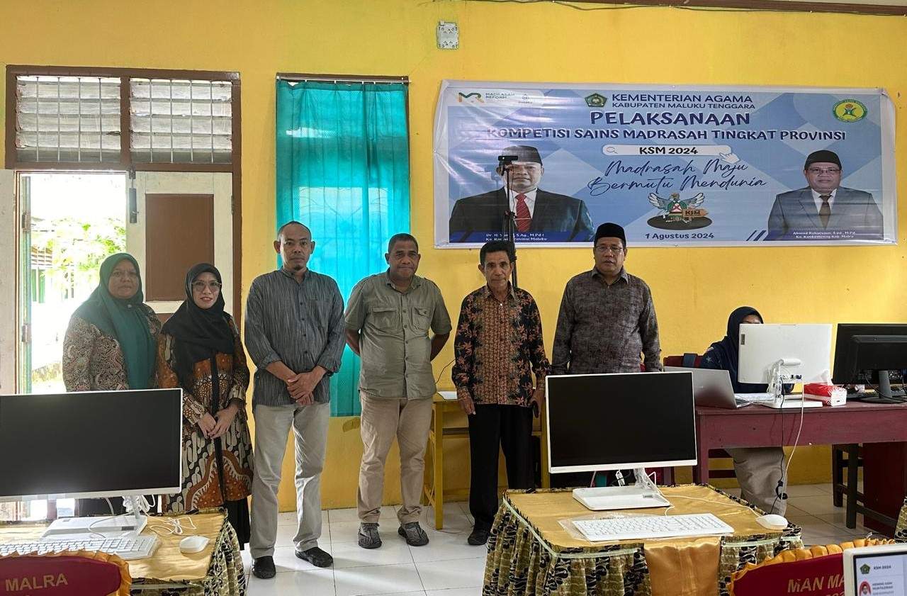 Kakan Kemenag Maluku Tenggara Pantau Pelaksanaan Kompetisi Sains Madrasah Tingkat Provinsi Maluku Tahun 2024