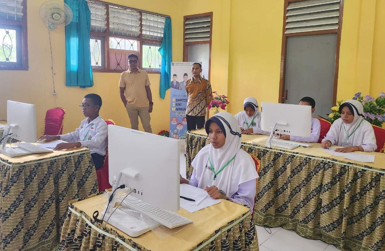 Kamad MTs N 1 Malra Pantau Pelaksanaan KSM Tingkat Provinsi