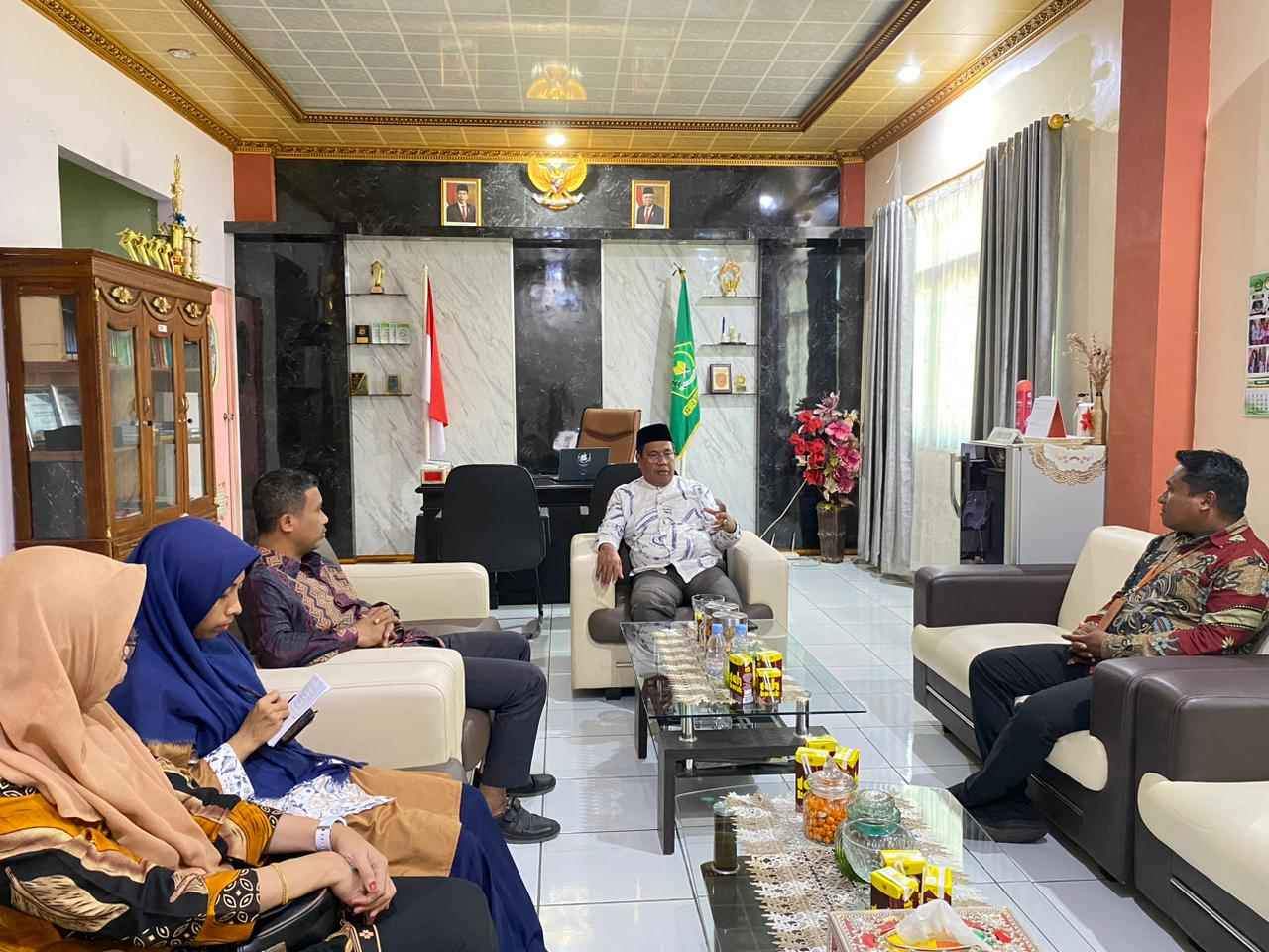 Pokjaluh Agama Islam Lakukan Kordinasi Dengan Kakan Kemenag, Bahas Persiapan Pelaksanaan Kegiatan Moderasi Beragama Di Desa Wain