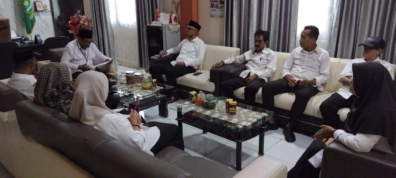 Kakan Kemenag Maluku Tenggara Pimpin Rapat Tindak Lanjut Pelaksanaan Bulan Data Kepegawaian 2024