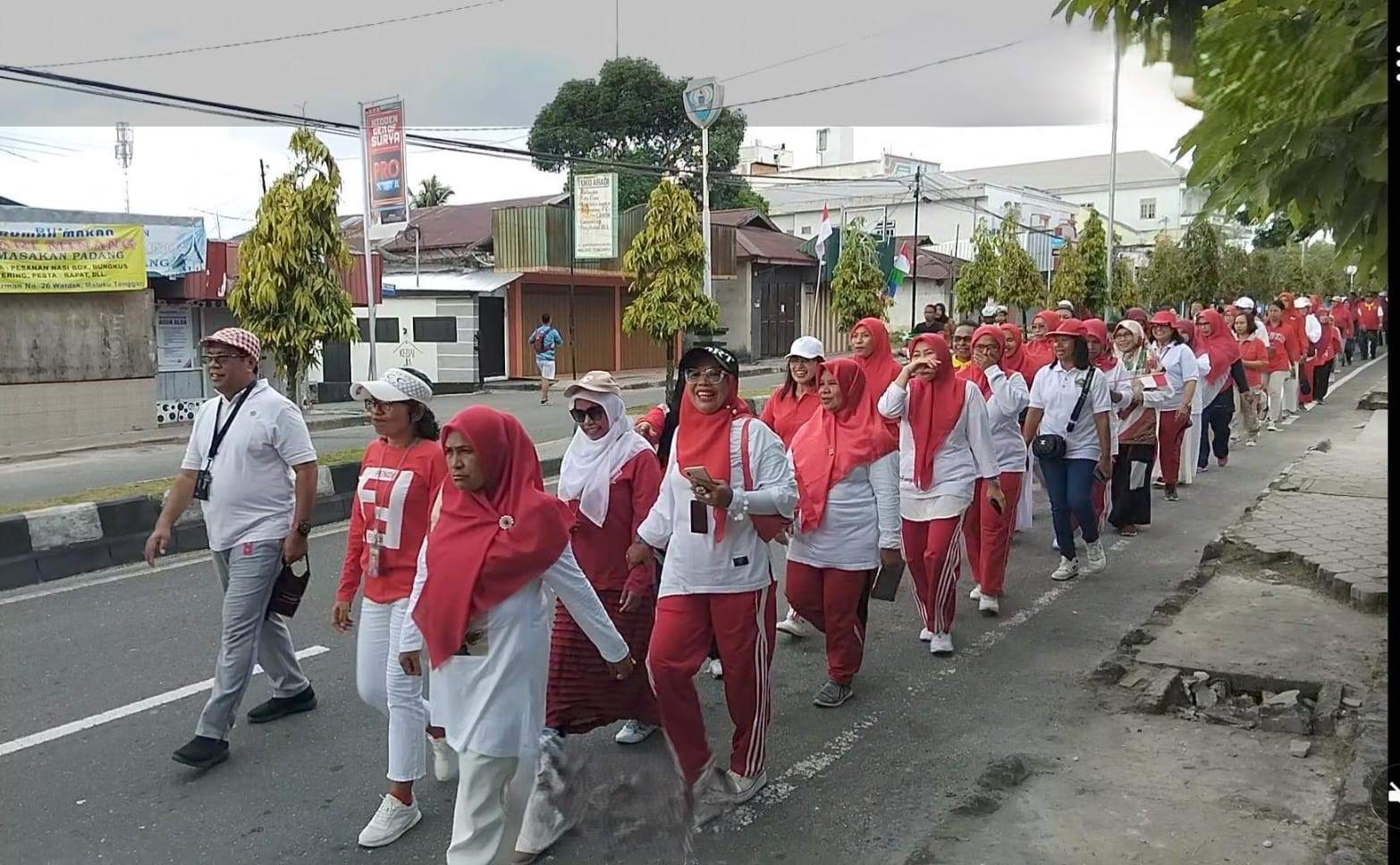 Semarakkan HUT RI ke-79, Kantor Kemenag Malra Gelar Jalan Santai dan Berbagai Lomba