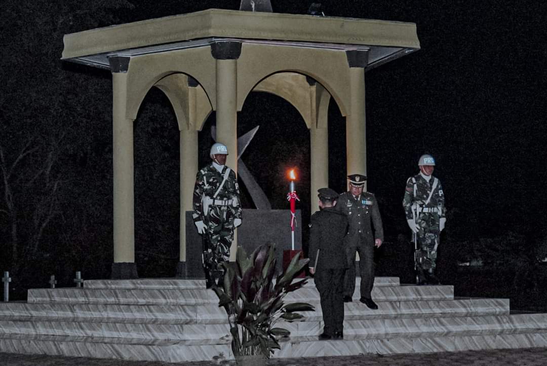 Kakan Kemenag Malra Hadiri Upacara Renungan Suci di Taman Makam Pahlawan Rudiragama