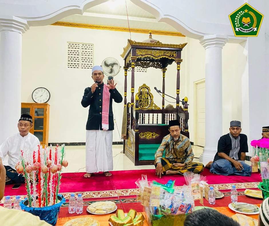 Hadiri Undangan, Milhan Rehalat,S.HI Penghulu KUA KKT Sampaikan Hikmah Maulid Nabi