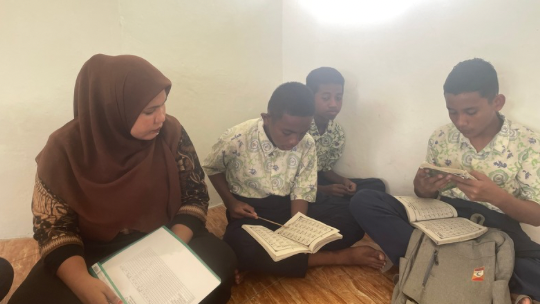 Pembinaan Baca Tulis Al-Qur’an, Kepala MTs Negeri 2 Malra: Mari Menambah Pahala Dengan Al-Qur’an