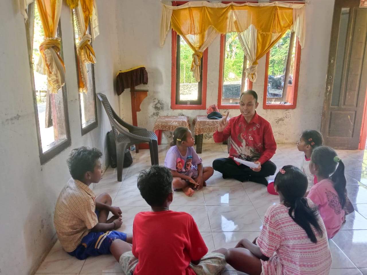 Penyuluh Agama Kristen  Laksanakan Pembinaan Rohani Bagi Anak-Anak di Kelompok Mandiri